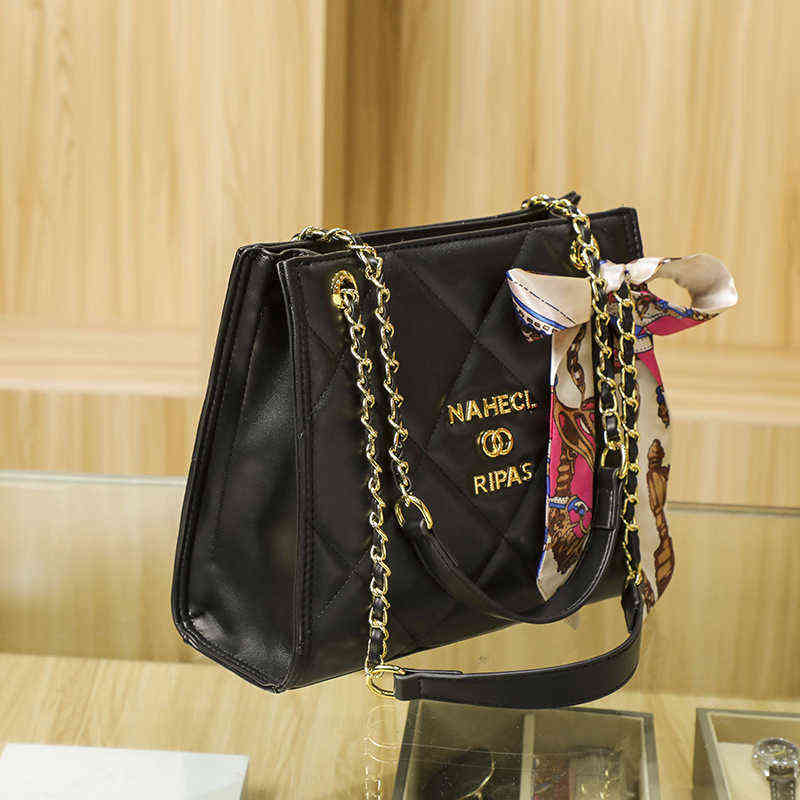 

Factory Online Export Designer Brand Bags Leather Large Capacity Tote Silk Chain Women's Feeling, Khaki