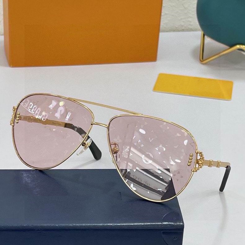 

Wholesale Luxury designer's polarized Sunglasses Driving fashionable sunglasses Best-selling fashion and versatile glasses Suitable all face shapes