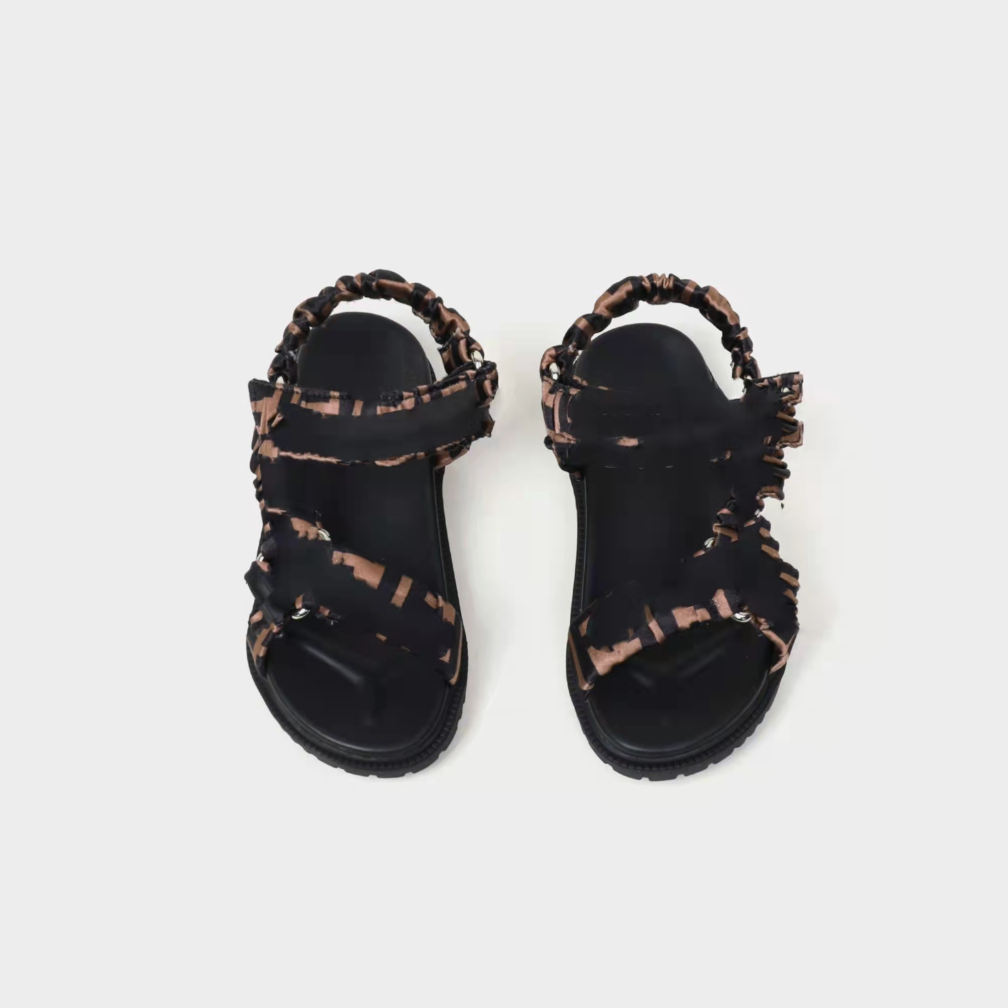 

kid shoe summer boys sandals beach fashion designer slippers house dress teenager boy walking shoes eu 26-35 send with box