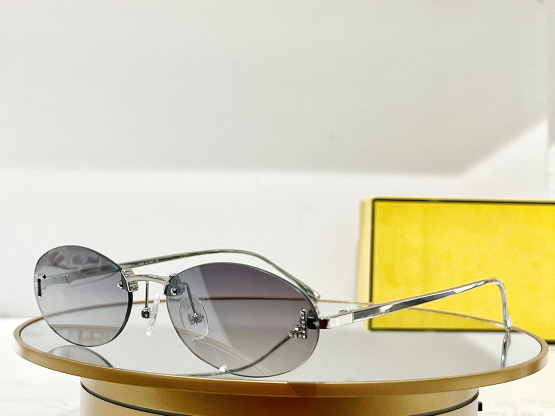 

Sunglasses For Women Summer 40046 Style Anti-Ultraviolet Retro Plate Plank Oval Lens Eyeglasses Random Box