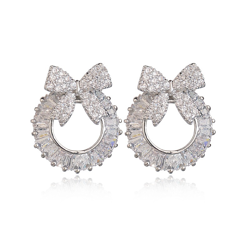 

Earrings Bow Ring performance Dangle & Chandelier Diamond t luxury Designer Jewelry Bangle watches Women Mens couple fashion Wedding Party Valentine