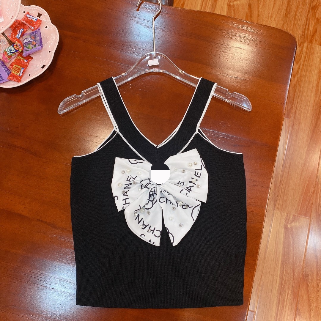 

62 L 2022 Runway Summer Brand Same Style Sweater Lapel Neck Short Sleeve Black White T Shirt Women' Sweaters meiyi