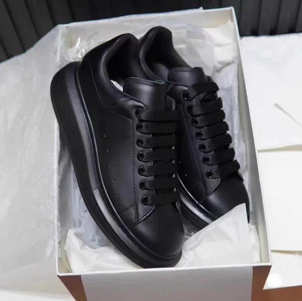 

Designer Sneakers Classic Black Velvet Platform Casual Shoes White Leather Suede Sneaker Men Women Jogging Walking Shoe, 20