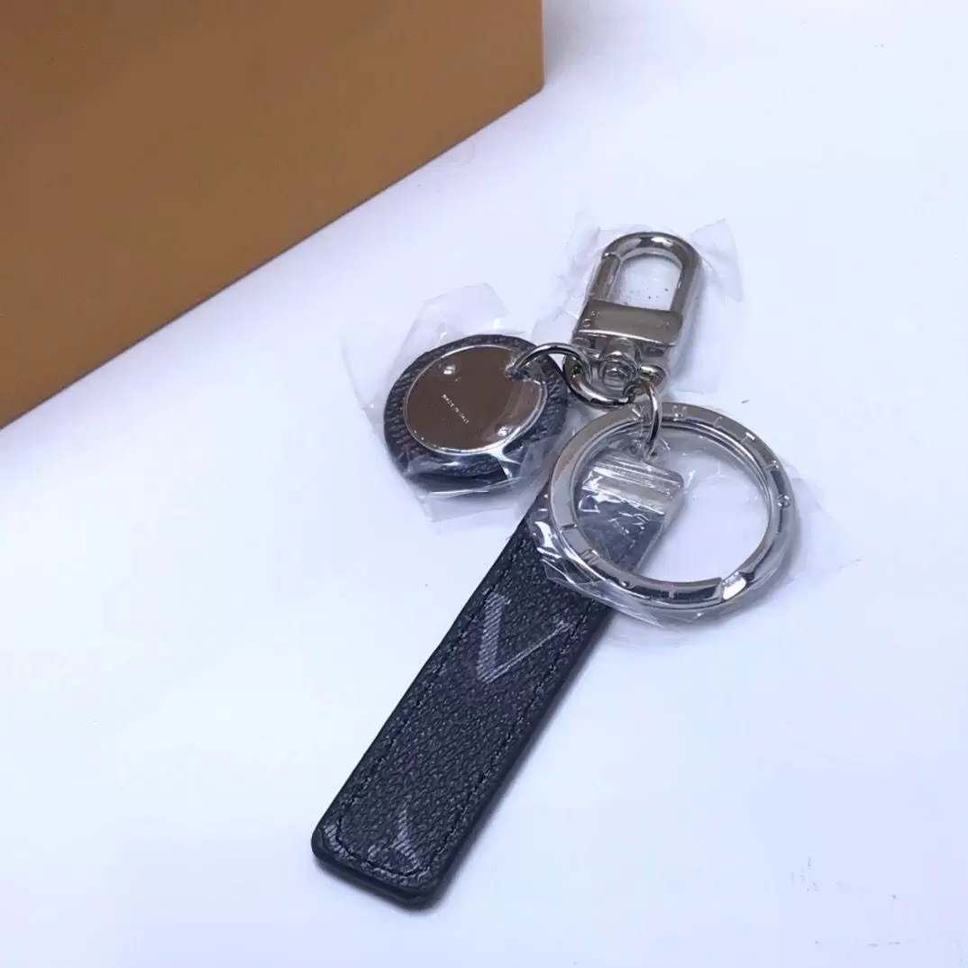 

High Quality Keychain Luxury Designer Brand Key Chain Men Car Keyring Women Buckle Keychains Handmade Leather Bags Pendant Accessories With Box Dust bag