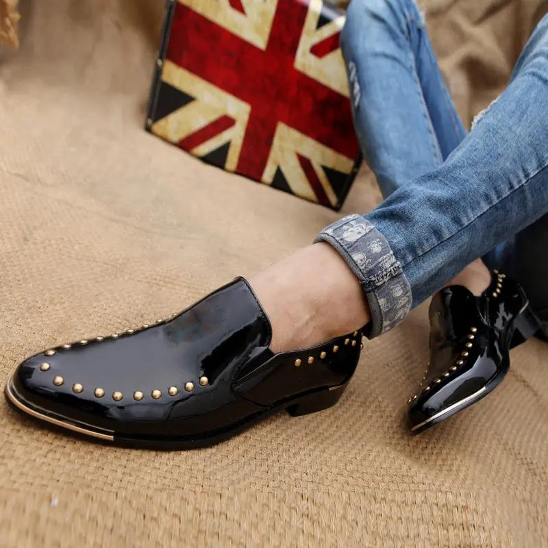 

Loafers Men Shoes PU Classic Fashion Pointed Toe Patent Leather Daily Street Trend Rivets Elegant Gentlemen Nightclub Hair Stylist Shoes HM393, Clear