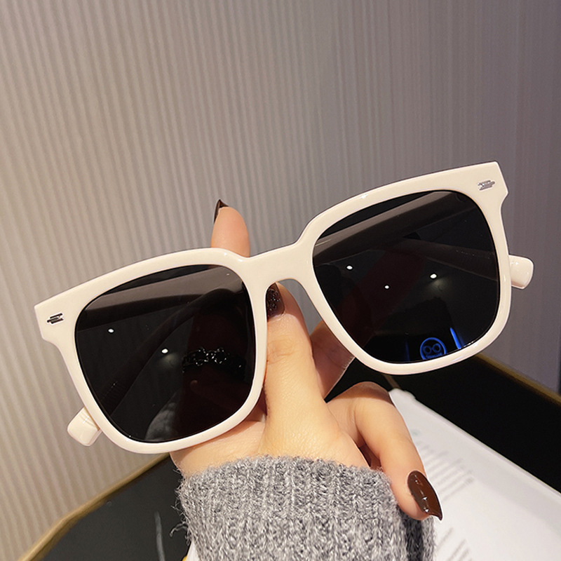 

Mens Designer Sunglasses Large Frame Square Transparent Brown Sunglasses UV400 Protection ins Glasses