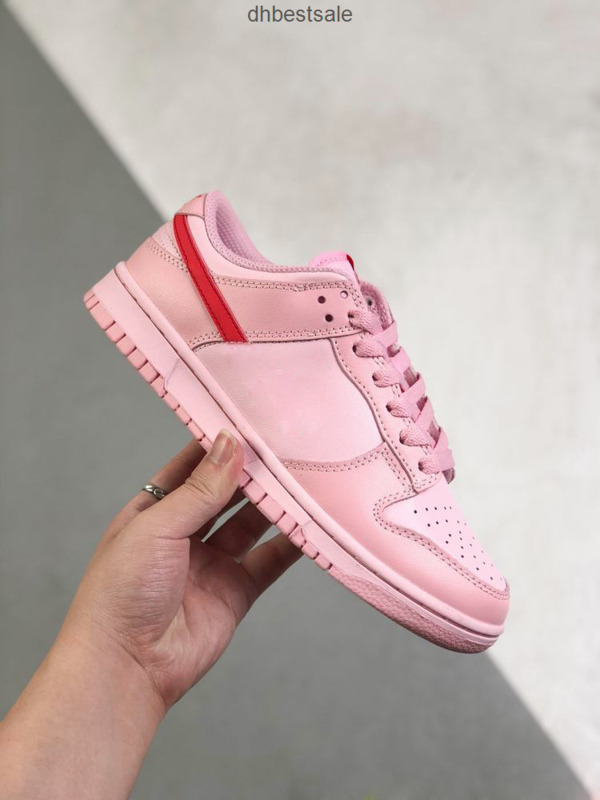 

Triple Pink Low Running Shoes Women Leopard Print Safari Sports Sneaker