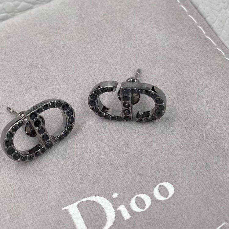 Fine black diamond small Earrings Fashion temperament men's and women's Earrings black gold earrings-image-782531532