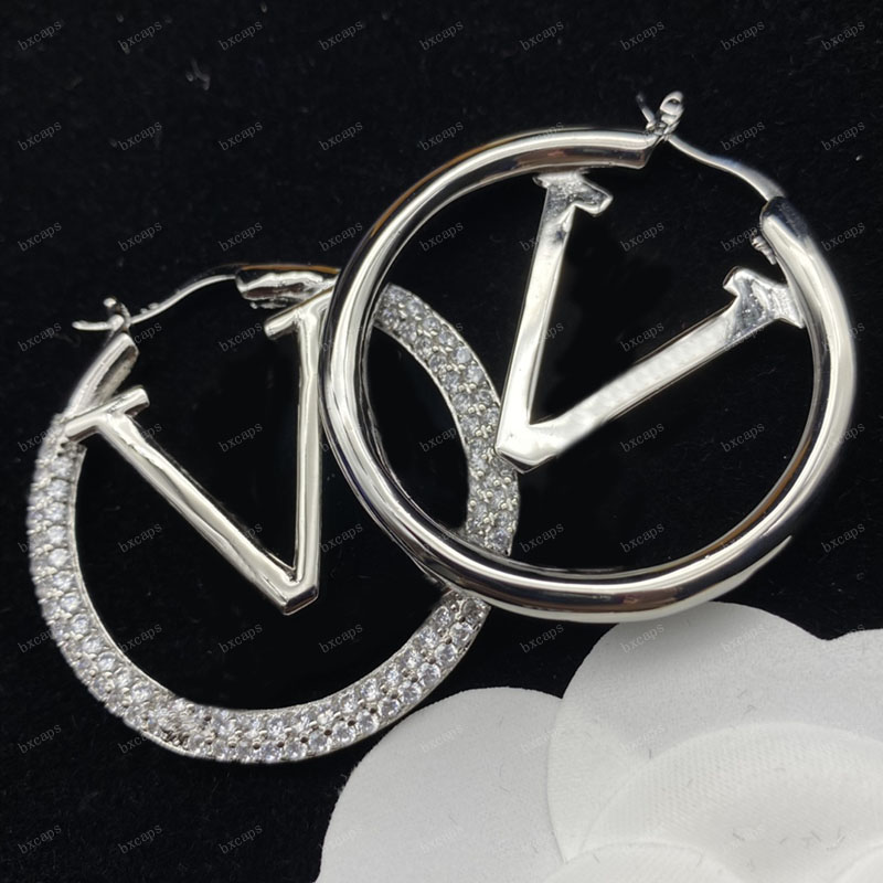 

Big Silver Gold Hoop Earrings With Box For Women Luxurys Designers Stud Earrings Fashion Jewelry Letters Earring Wedding Gift Nice D2204232Z