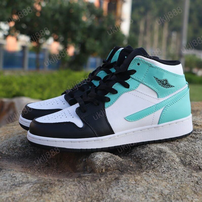 

Dress Shoes Jumpman 1 Mid SE Tropical Twist Casual shoes 554724 132, Customize