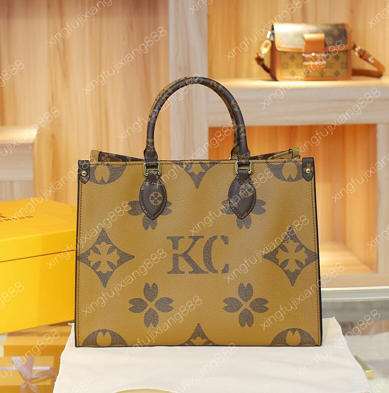 

Fashion Designers Handbag Luxurys Bags handbags High Quality Ladies Shoulder Bag Patent Leather Diamond Evening Cross body