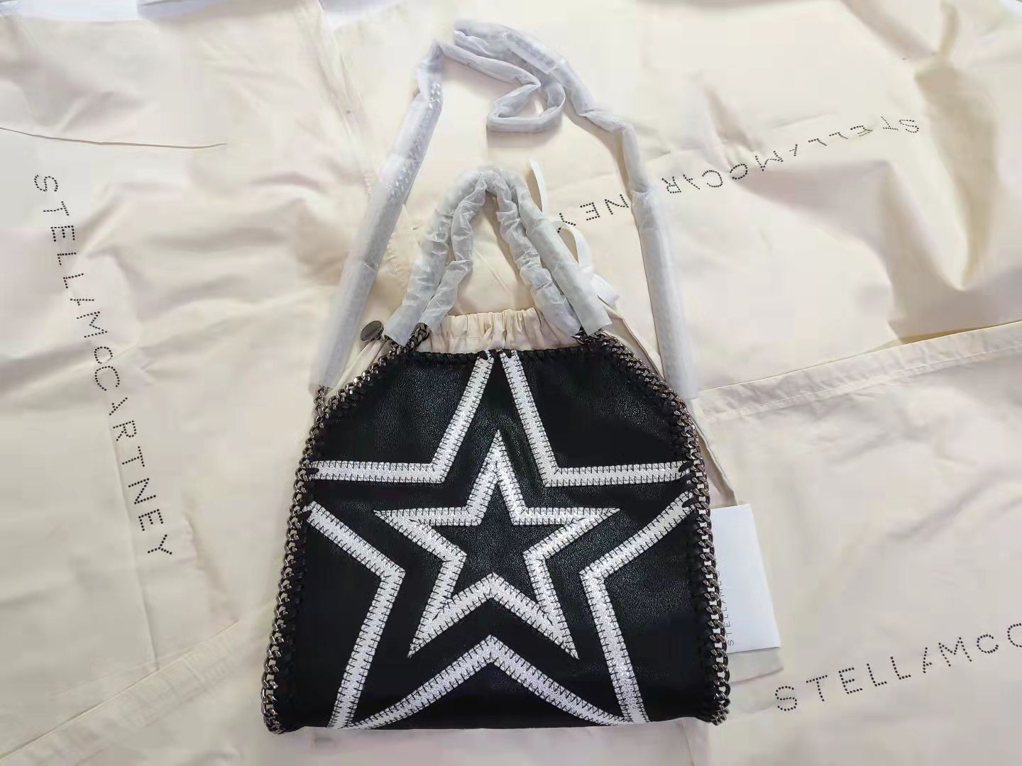 

2021 Shoulder Bags Fashion women Handbag Stella McCartney PVC high quality leather shopping bag, Black