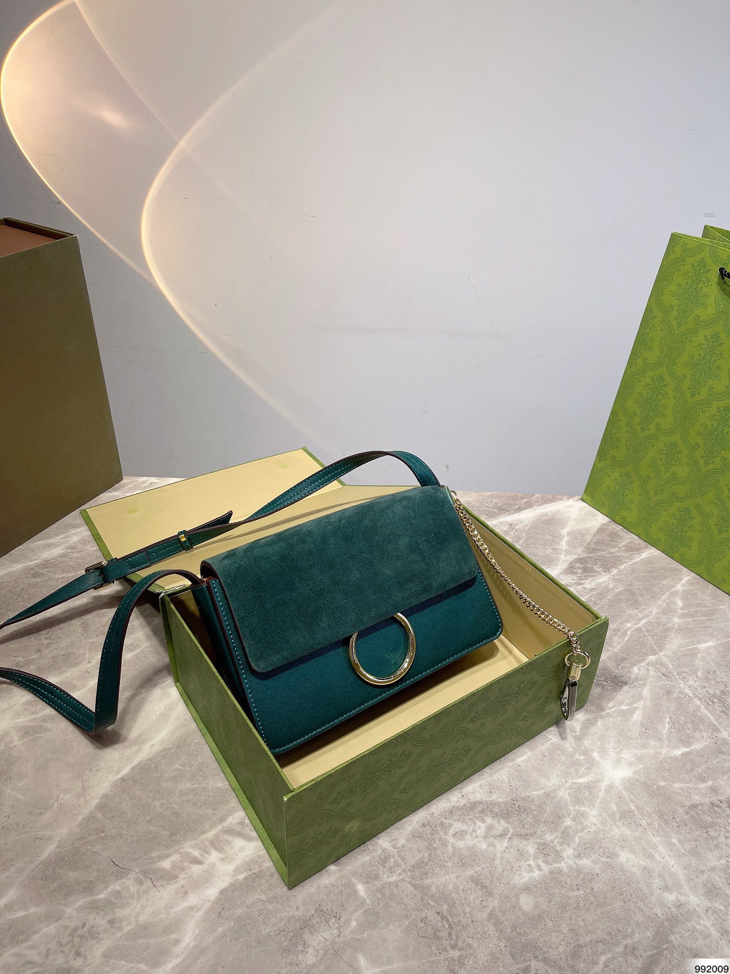 

Luxury Designer Hobo Purse Camera Card Pocket Tote Shoulder Bag Ch Loes Classic Faye Clamshell Designs A New Clasp To Follow The Piglet Bags, 1#