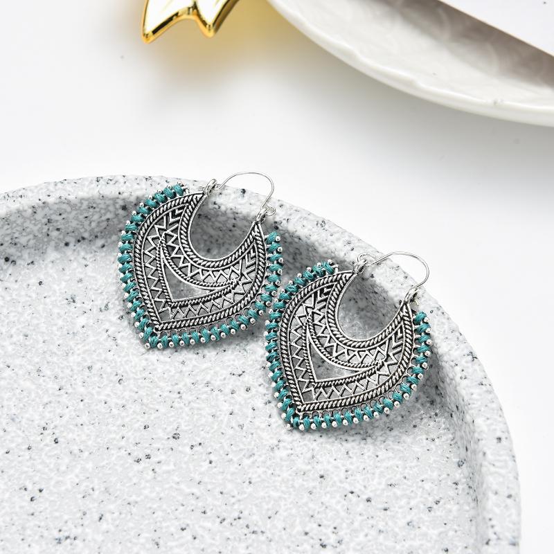 

Dangle & Chandelier Vintage Bohemian Braided Water Drop Earrings For Women Ethnic Exaggerated Hollow Hanging Jhumka Jewelry Gift