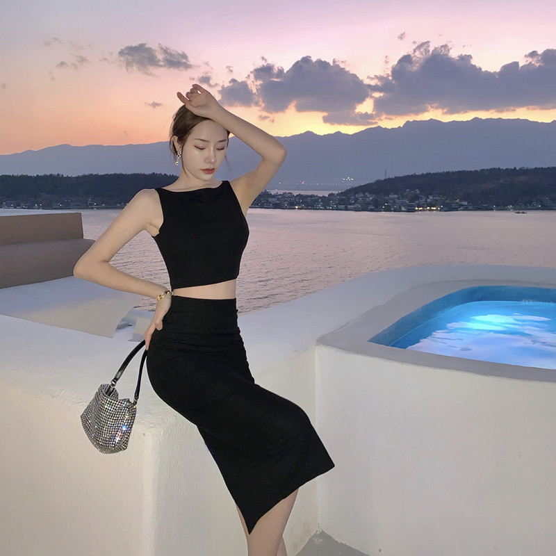 

French Retro Fried Street Goddess Temperament Elegant Outfit Womens Spring and Summer off-Shoulder Vest Half-Length Skirt Suit Skirt Women, White