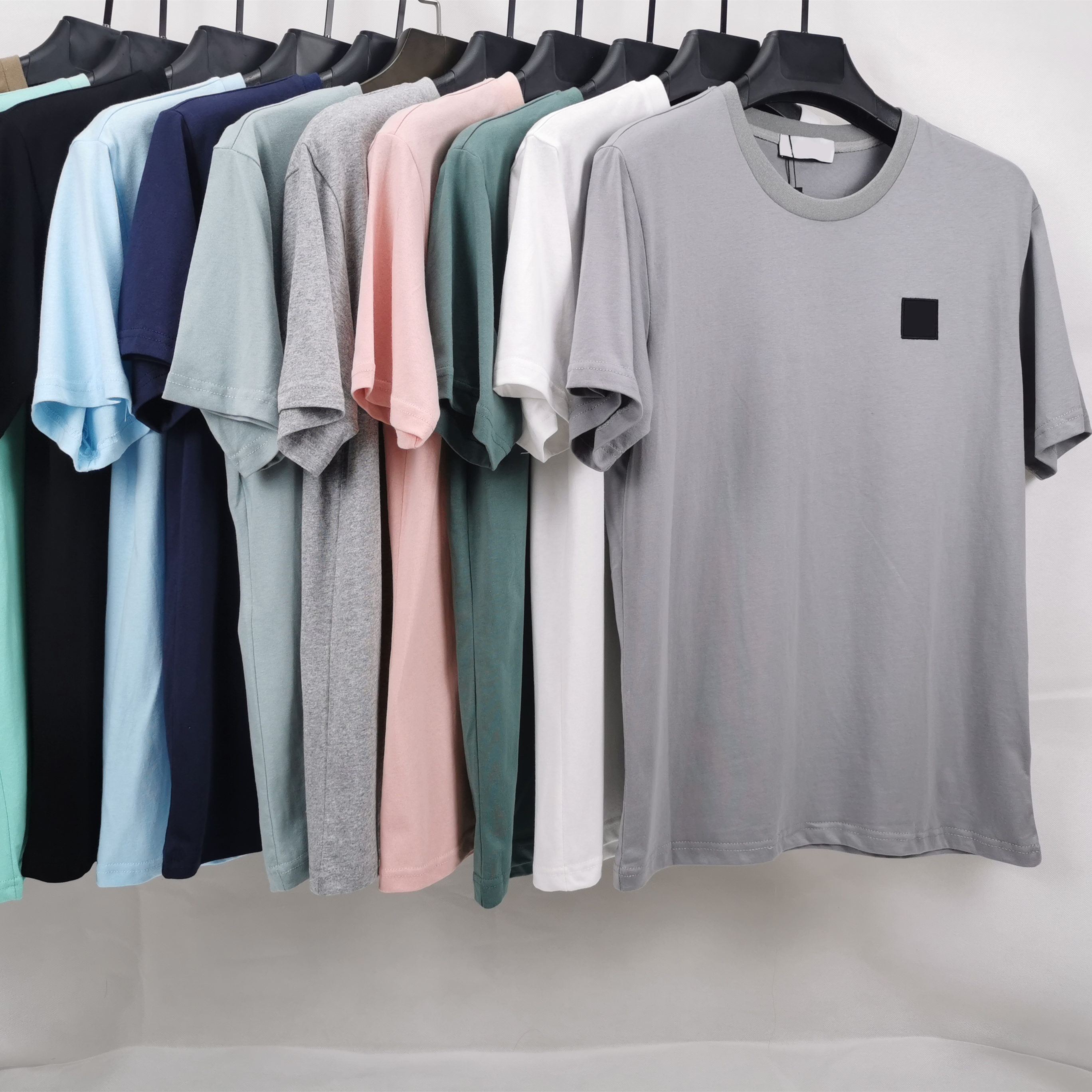 

Mens designer T-Shirts couple casual polo shirt womens T-shirt embroidered letter short sleeve classic high quality skateboard T-shirt badge decoration Tech Wear, Black