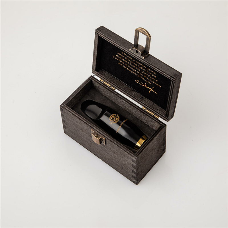 

Real Pictures Sax Alto Mouthpiece Bakelite 4C 5C 6C Professional Woodwind Accessories With Case