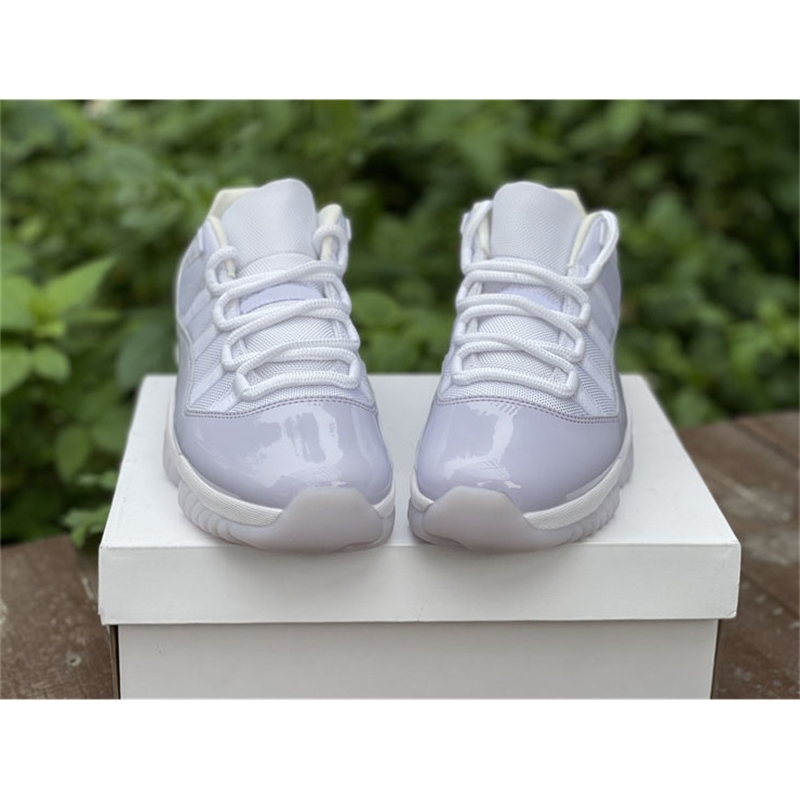 

Shoes Release Authentic 11 Low WMNS Pure Violet Basketball White 11S Real Carbon Fiber Athletic Retro Men Women Sports Sneakers, Customize
