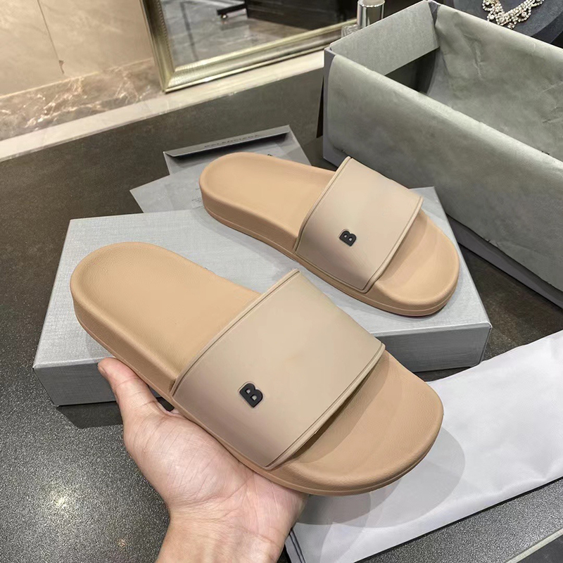 

[with box]2022 Men Women Slides Summer Slippers Beach Indoor Luxury Flat Sandals Flip Flops Spike Sandal