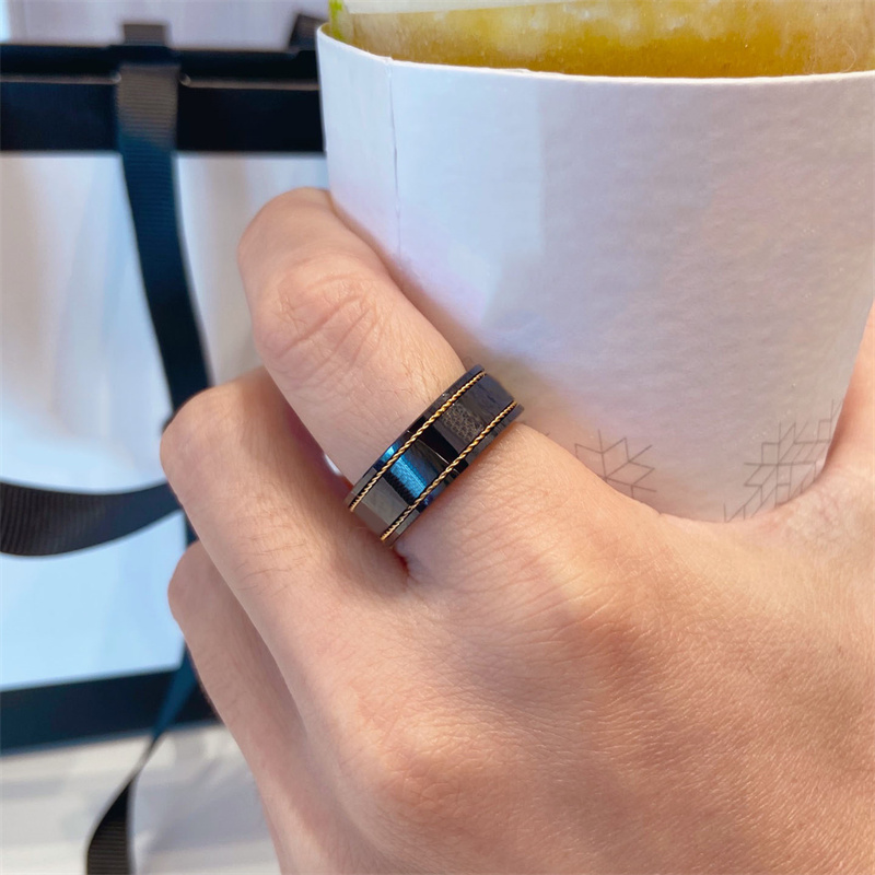 

Women Designer Rings Brand Fashion Luxury Jewelry For Woman Ladies Girls Classic Letter High Quality Ring For Wedding Party Gifts 2 Colors