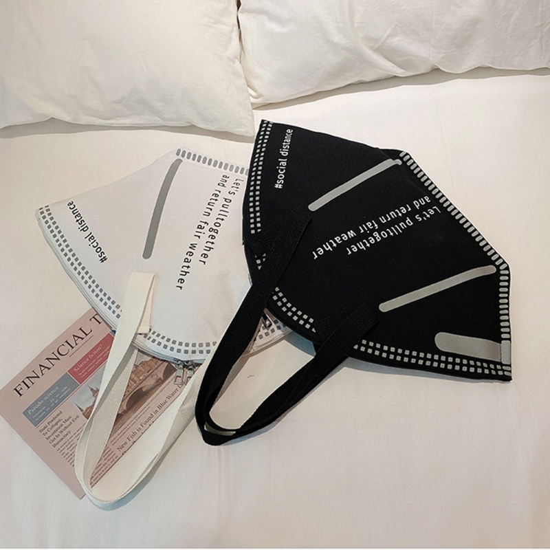 

Cross Body Waist Bags Temperament Bumbags Fanny Pack Bum embossing flowers Famous soft leather Luxurys designers bags M55425, Premium