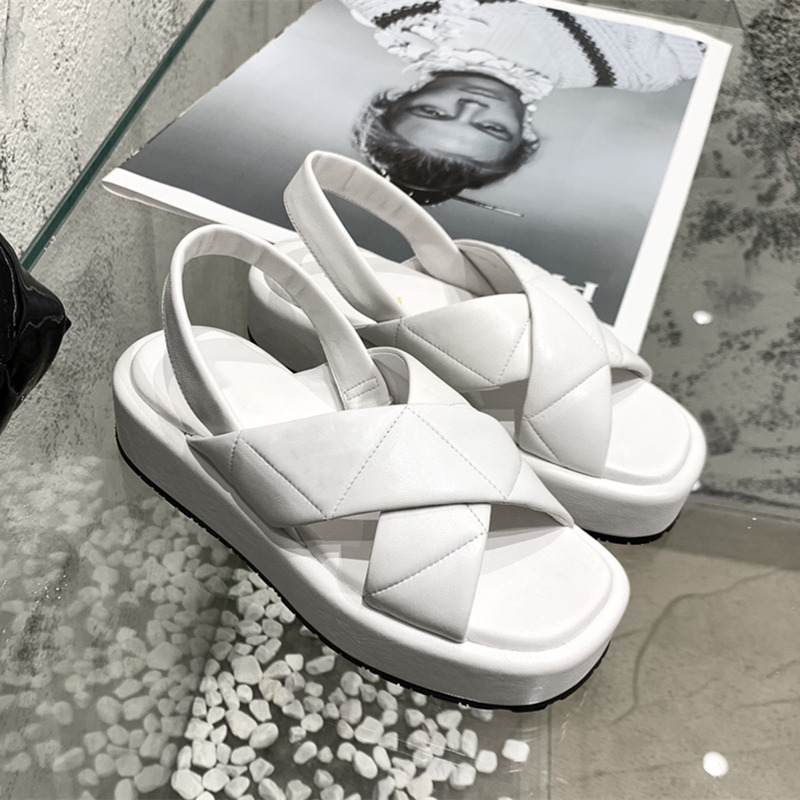 

Designer Thick soled flat shoes 2022 new fashion sandals high quality summer luxury comfortable Party Solid women genuine leather Wedding brand shoes Box packaging, Black