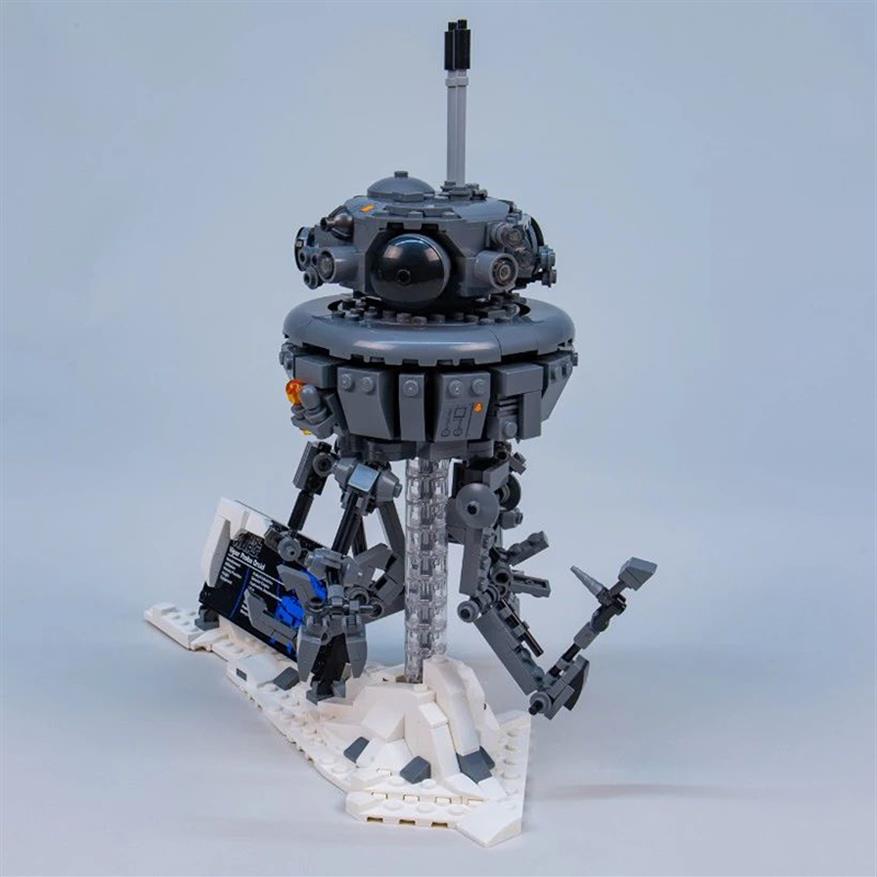 

Detective Robot Mini Ornament Model 99918 Star Plan Block Series 692PCS Building Blocks Bricks Kids Toys Birthday Gift Model Kit 7240d