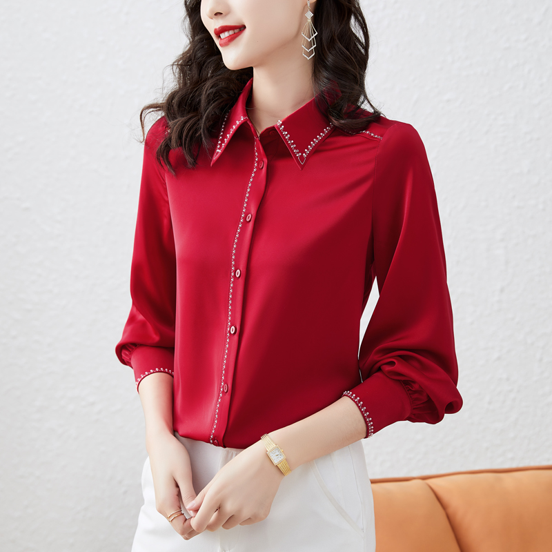 

2022 Luxury Red Silk Shirts Women Designer Long Sleeve Vintage Embroidery Blouses Cute Ladies Office Button Down Shirt Spring Autumn Solid Color Blouse Runway Tops