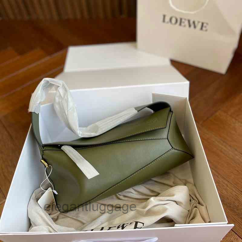 

2022 Bag Designer purses handbags loews Shoulder Handbag Women Bags Puzzles Trend Stitching Geometric Single Underarm Leather Magic Portable Large Cap AXVD, Mei hong