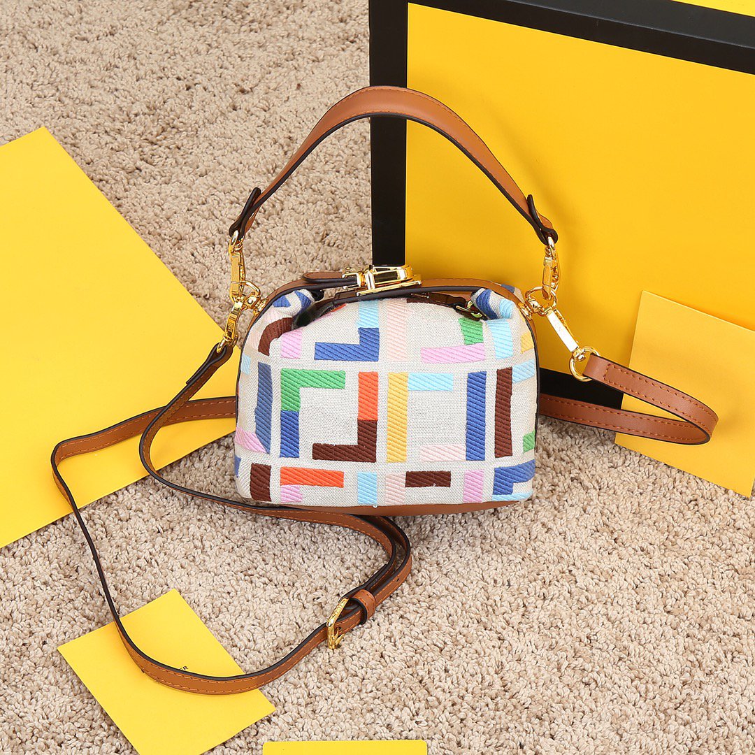 

Tresor Colorful Shoulder crossbody bag Women Designer Mini 16cm Handbags, Black