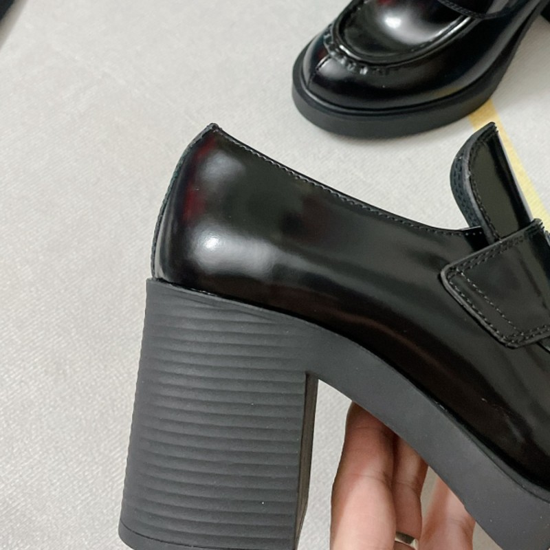 

Metal Iron Toe old-fashioned leather shoes toe slippers Compiling the package, Red