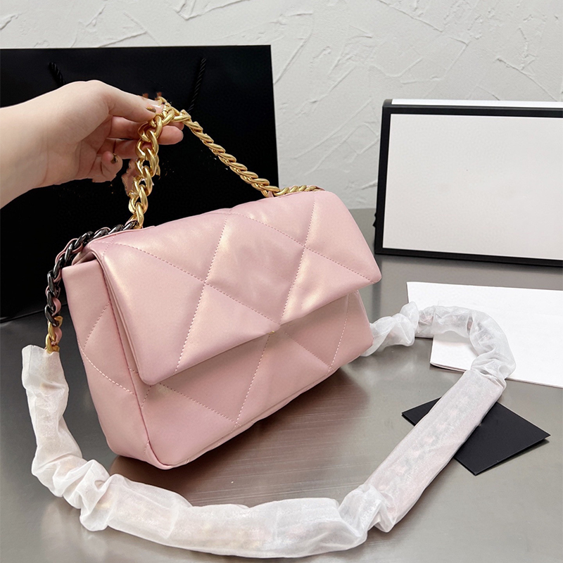 2022 French Famous Designer Bags Hot Quilted Leather Shoulder Bag Fashion Sacoche Luxury Ladies Purse Ladies Vintage Crossbody Messenger Handbag Wal