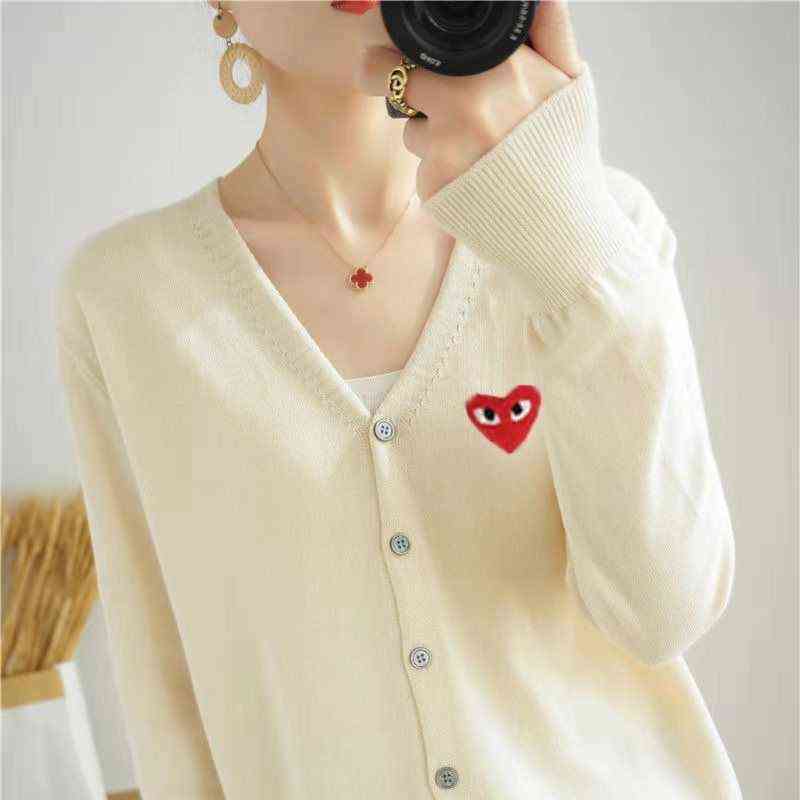 

Chuanjiu Tongchao Brand Men's and Women's Knitted Cardigan Embroidered Taoxin Early Autumn Baoling Sweater Coat, White