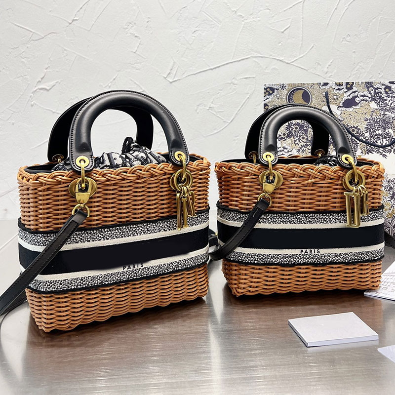 String Beach Bags Crochet Tote Bag Straw Handbag Plain Embroidered Letter Strip Retro Gold Metal Accessories Top Quality Detachable Strap Thread