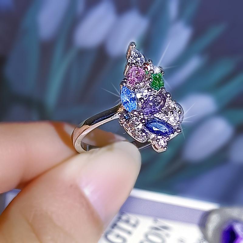 

Wedding Rings Dainty Rainbow Crystal Stone Engagement Ring Luxury Female Water Drop Zircon Vintage Silver Color For WomenWedding