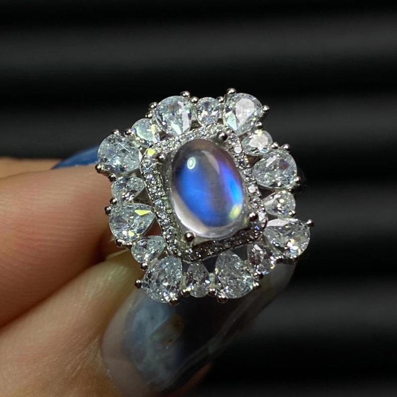 

Cluster Rings Arrival 925 Sterling Silver Natural Blue Moonstone 6x8mm Gemstone Ring For GiftCluster