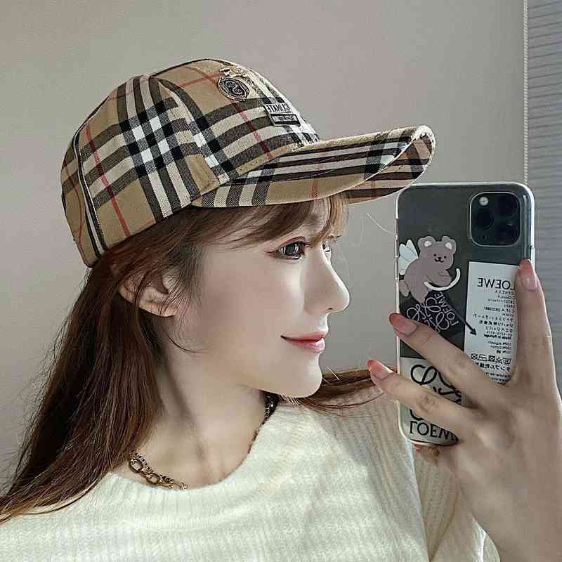 

Correct Burberys Hat Classic ~ Plaid Duck Tongue Hat Hardtop Cotton High Quality Hat for Men and Women, New Fashion in Summer ~ Value for Money, Bucket hat