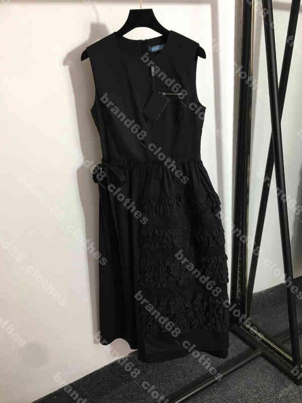 

high end Designer tanks dresses for women simple slim midi skirts casual white cotton Party dress Ladies Pleated hem pr..da logo brand tops summer womens clothes a1