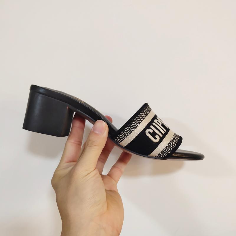 

Sandals Letter Women Slippers Harajuku Style Embroidered Home Ladies Flip Flop Fashion Comfortable Designer Luxury SlidesSandals, 12