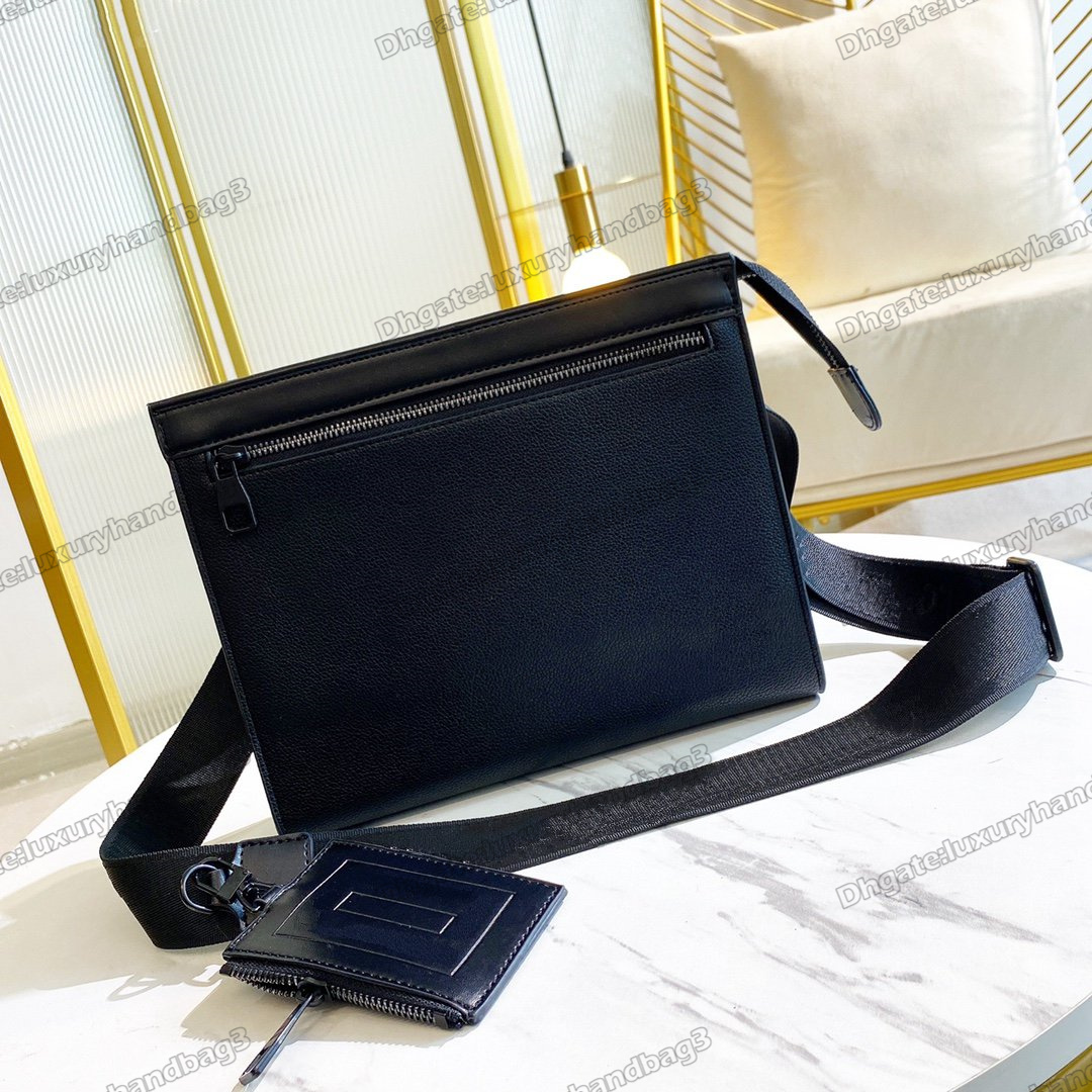 

DANUBE Mens Designers Bag Black Luxury Outdoor Crossbody Mens Shoulder Bags Letters Leather Adjustable Strap Hardware Zip Closure purse