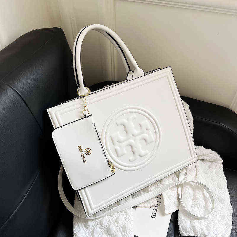 50% de réduction en ligne Advitation grande femme 2022 Nouvelle tendance Fashion coréenne Portable pour femmes Sac en relief à grande capacité Sa