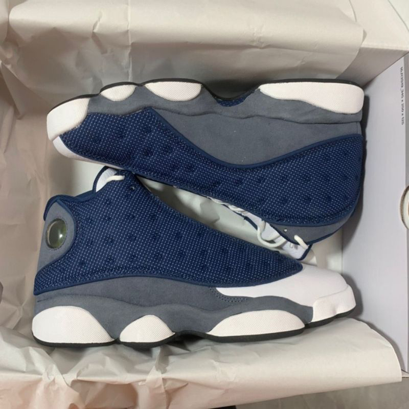

Original 13s Basketball Shoes Men Sneakers Flint Red Flint He Got Game Starfish Court Purple Cap and Gown Black Cat Outdoor Sports Sneakers Box, Color 1