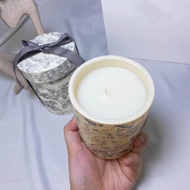 

Promotion designer luxuries Perfume Candle 280g Bougie Parfum Scented Candles Long Lasting Time Good Smell Paris Brand Fragrance Wax Incense High Quality