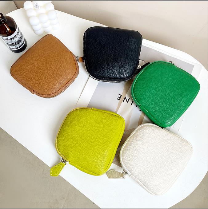 

New zero wallet Mini handbag zipper earphone storage bag, Brown