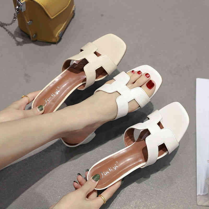 

Designer Herme Slippers h Slippers Women Wear 2022 New Summer Net Red Fashion Versatile High Heels Middle Beach Bali Thick Heels Sandalshave Logo, White