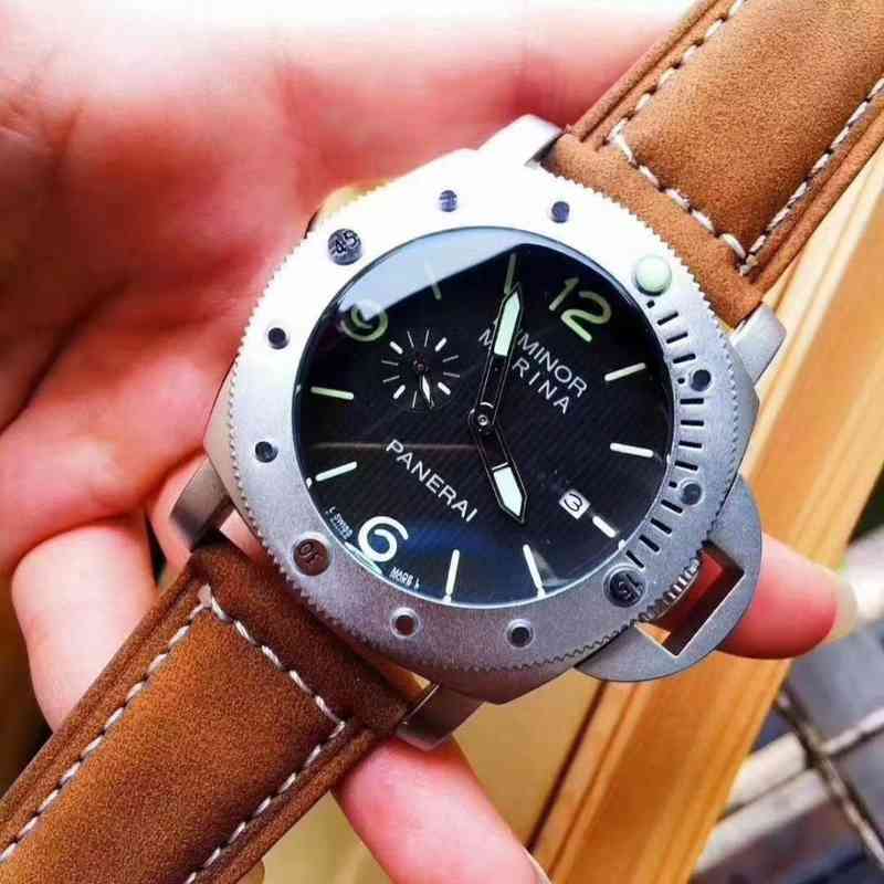 Luxury Watches for Mens Mechanical Wristwatch Panera Men Fashion Lumino Leather Calendar Gentleman Designer