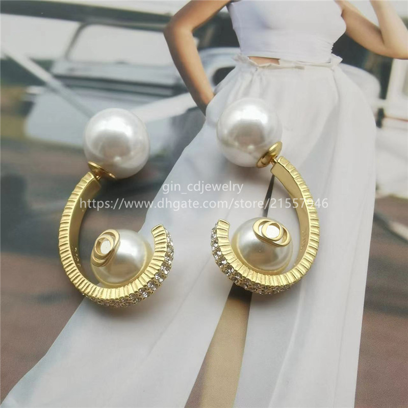 

Designer Fashion Pearl Letter Earrings Selected Brass 925 Silver Pin Couples Birthday Wedding Gifts
