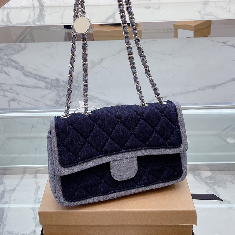 

France Womens Classic Single Flap Denim Bags Two-tone Quilted Silver Metal Hardware Matelasse Chain Crossbody Shoulder Outdoor Saocche Designer Handbags 25CM/17CM, Box