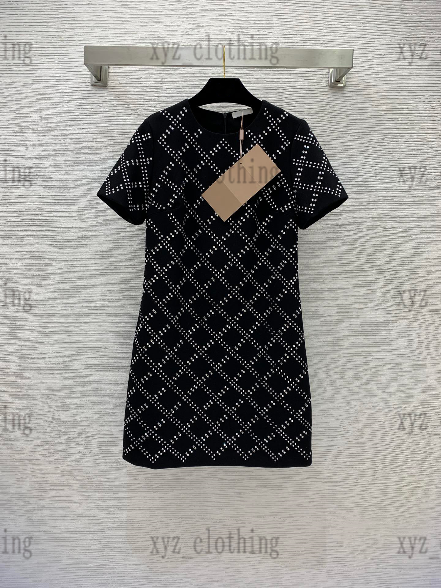 

black women dresses designer Elegant temperament super flash high temperature hot diamond diamond cross decoration small A-line round neck short-sleeved dress, 05