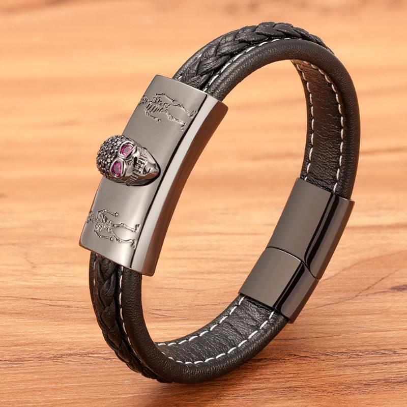 

Charm Bracelets Luxury Men Leather Stainless Steel Punk Crystal Skull Skeleton Bracelet Bangles For Halloween Party Accessories